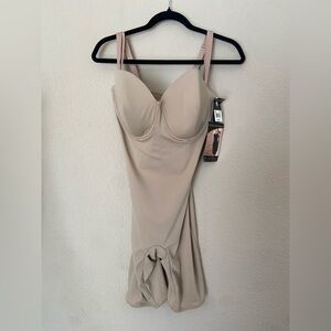 Marilyn Monroe Intimates Beige Shapewear Smoothing Sz 2X bodysuit
